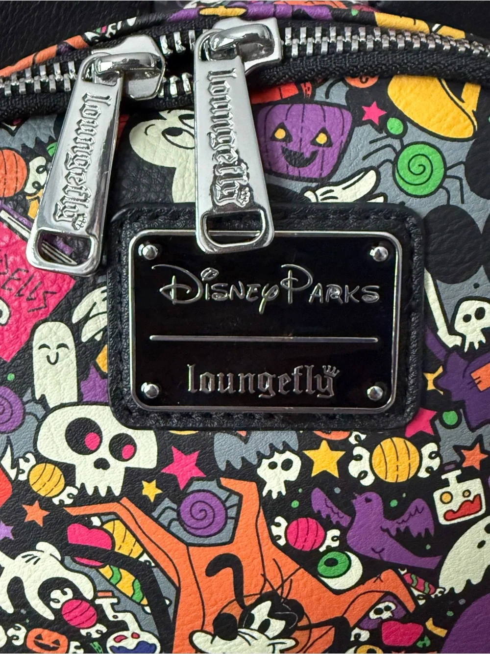 Disney Parks Halloween Mickey and Friends w/pumpkins Ghosts Mini Backpack